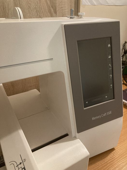 Janome memory craft 550E