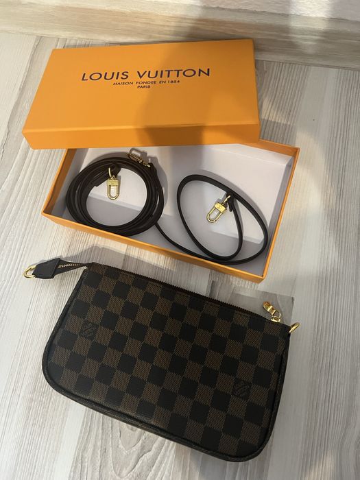 Louis Vuitton Pochette Accessoires NM