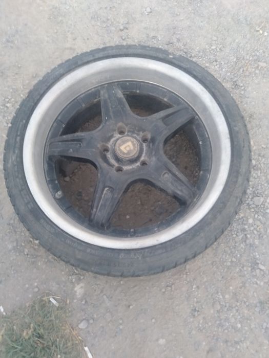 Титанка  с  шиной