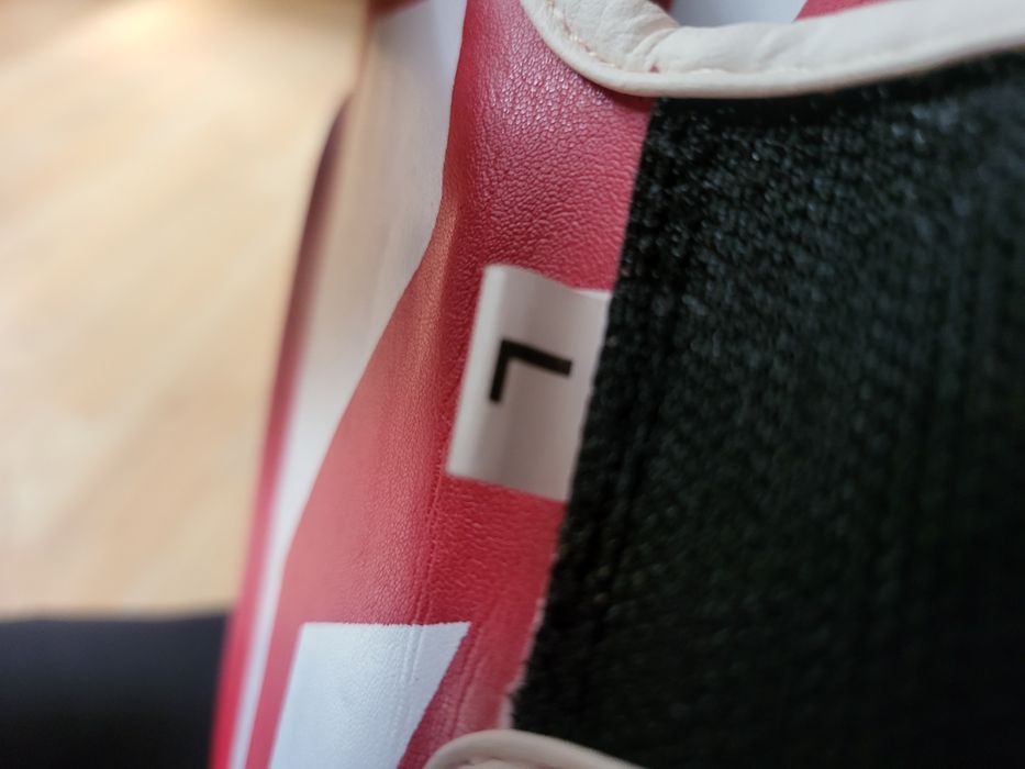 Futa sotiladi L razmer