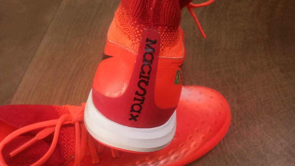 NIKE MAGISTA X PELE размер EUR 37 обувки 395-14-S