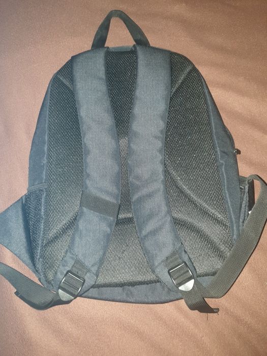 Rucsac-geanta laptop spate XDdesing cu boxa activa