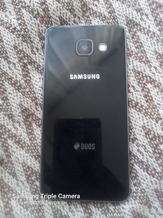 Продам  SAMSUNG Galaxy A54 5G в подарок Samsung A3