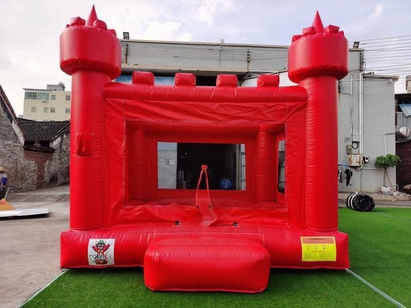 Puflanadigan bolalar trambolini
Xarakterli 
Uzunligi: 225 sm
Kengligi: