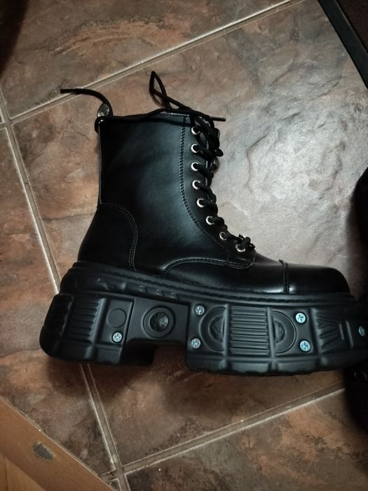 Нью роки высокие