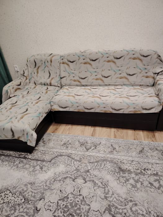 Продам диван в хорошем состоянии