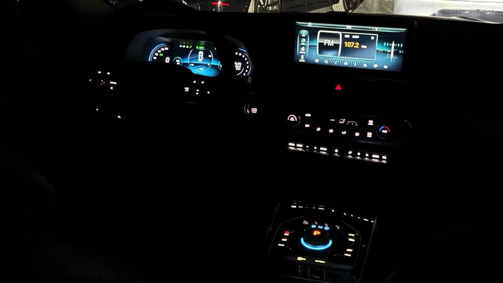 Jetour X70 electrocar