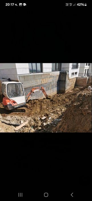 Изкопи с мини багер,бобкат и самосвал
