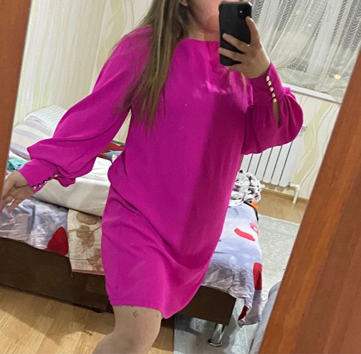 Платье цвет фуксия
