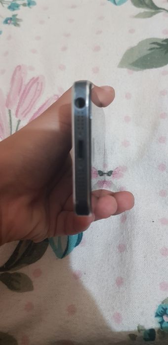 Iphone 5 se sotiladi