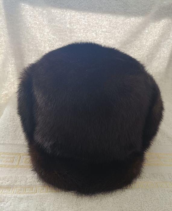 Шапки зимние ,норка