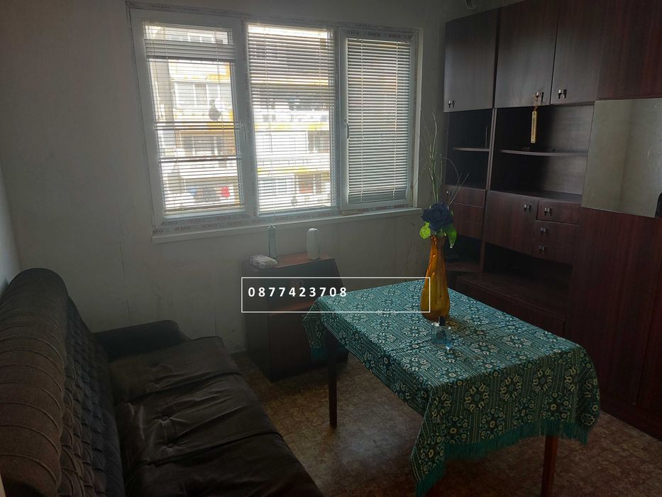 Продава се Тристаен апартамент в Варна, Базар Левски - 90 кв.м за 992 €/кв.м - Снимка #11