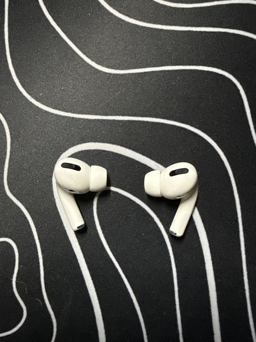 Слушалки AirPods Pro 1 Generation