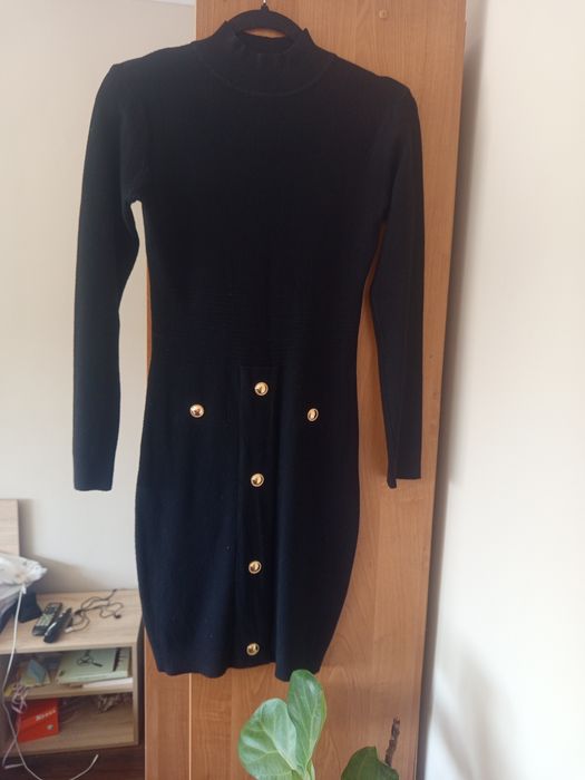 Дамски рокли от плетиво M размер