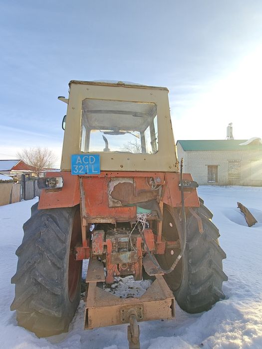 Трактор юмз на ходу