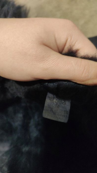 Bondiță de piele, purtată de câteva ori