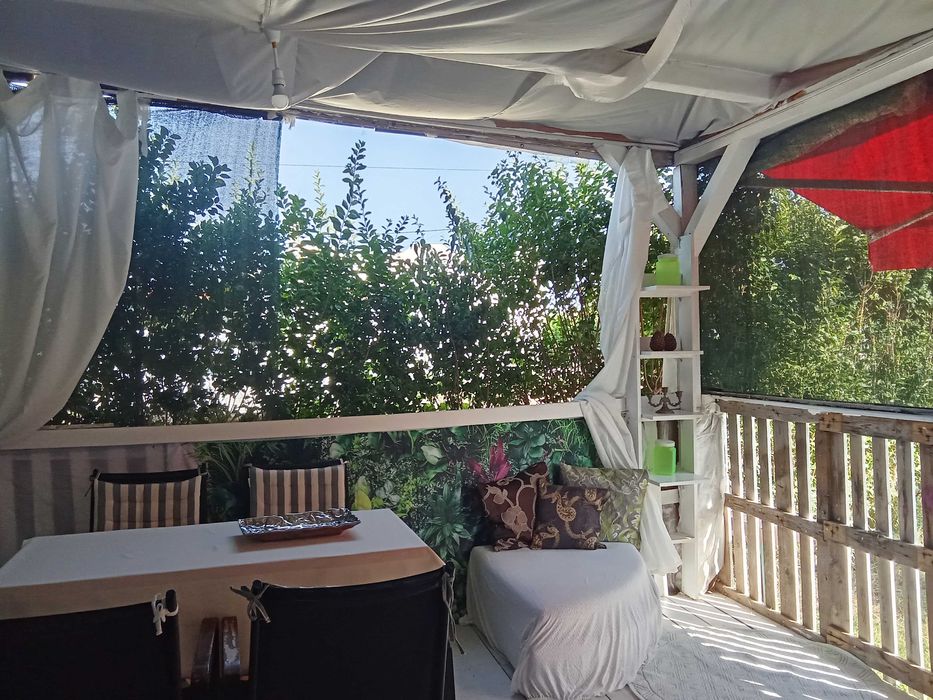 Нощувки в каравана до плаж в Кариани - 40 евро.