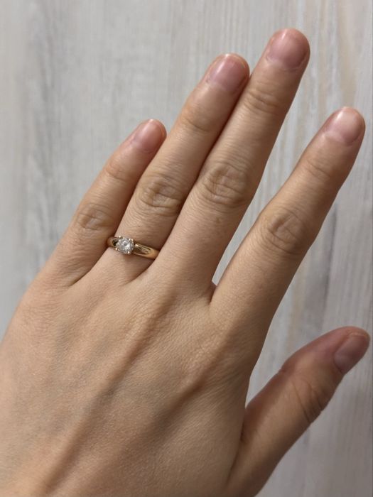 Золотое кольцо 585