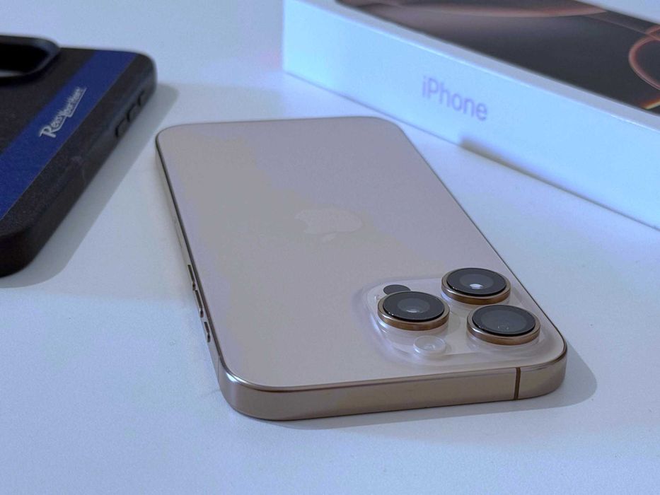 Бартер! Като НОВ! iPhone 16 Pro Max Desert Titanium (Златен) 88%
