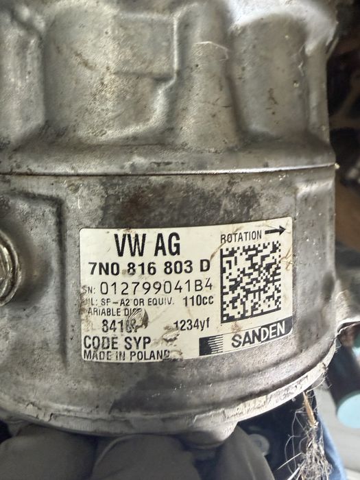 Компресор климатик VW Sharan Seat Alhambra 7N0816803D Sanden