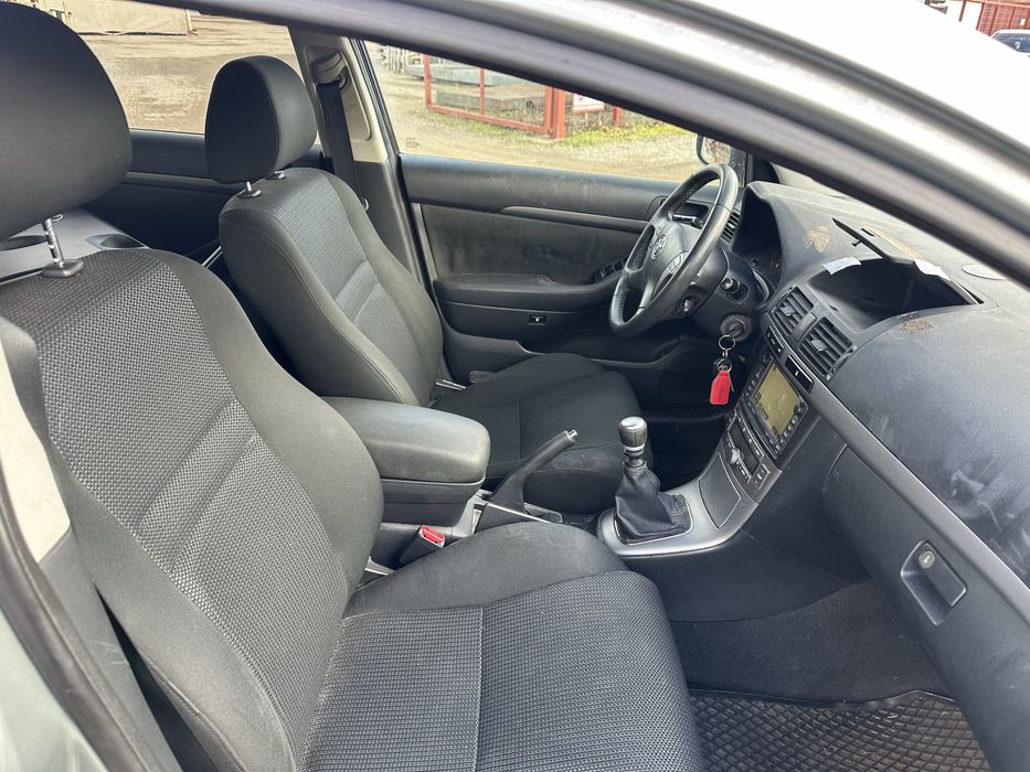 На Части Тойота Авенсис Facelift 2.2dcat-177k!