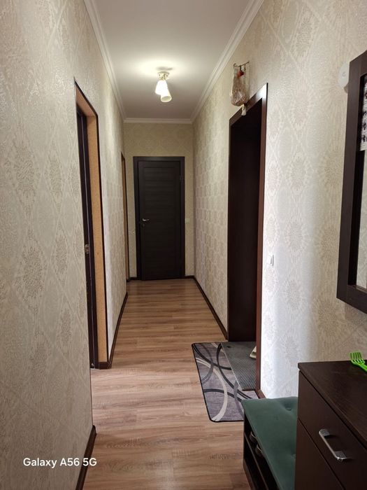 Екі бөлмелі пәтер 31 б ш/а 13 үй подъезд 5 тұрады