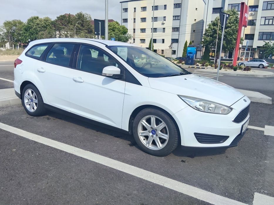 Ford focus 2015 benzina