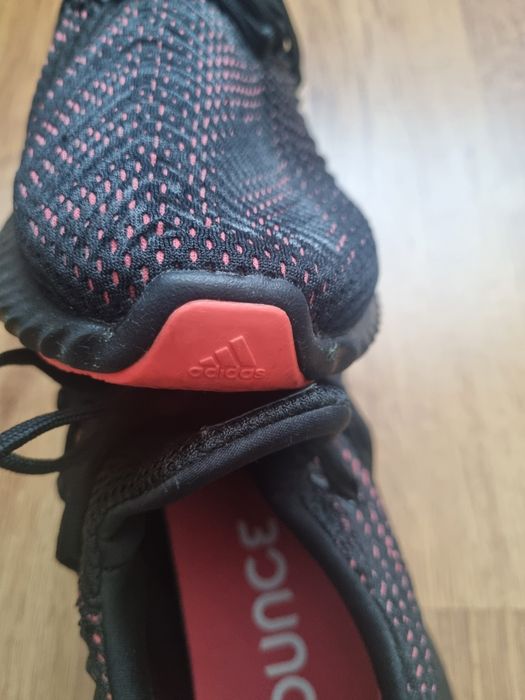 Adidas Alphabounce Instinct D96536,Made în Vietnam