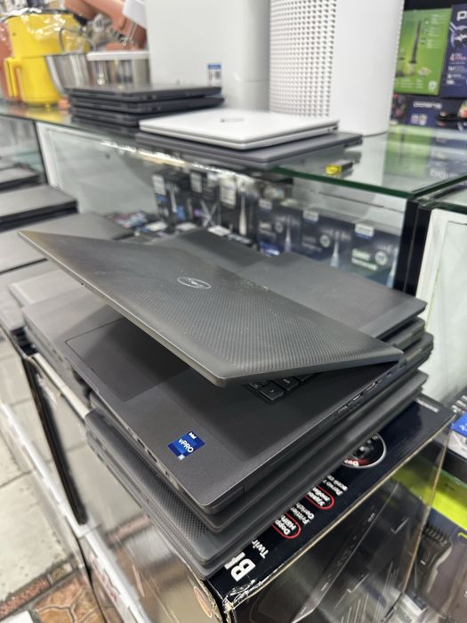 Dell latitude 7530