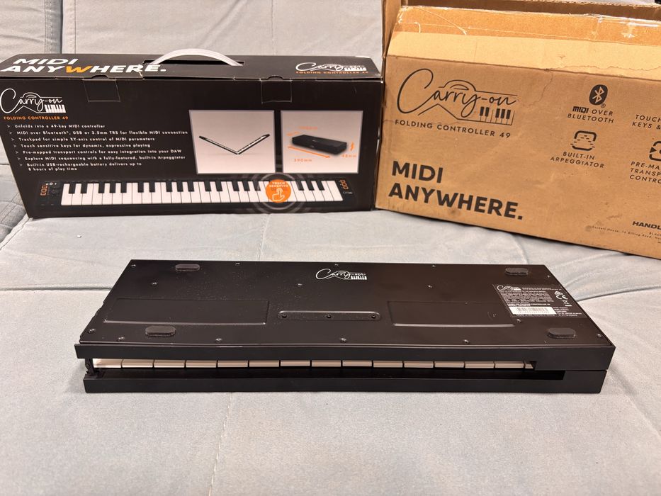 Беспроводная складная midi клавиатура Bluetooth Carry-on