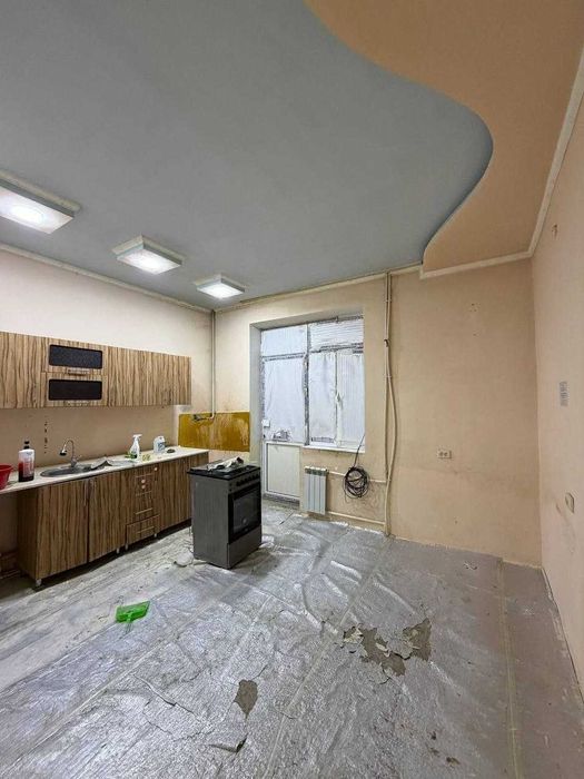 4 хоналик квартира 1 кават кирпичный дом, 5 микр, сомий