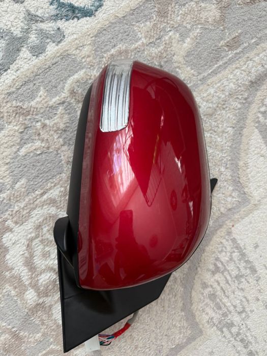 Правое зеркало рав 4