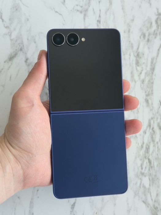 Vand/schimb Samsung Z Flip7 256gb