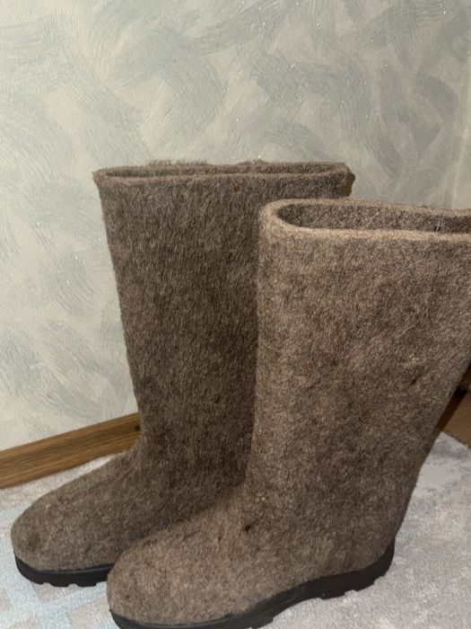 Продам новые валенки