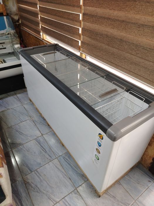 Морозильники, холодильники ветринные