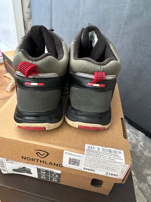 Продам ботинки муж