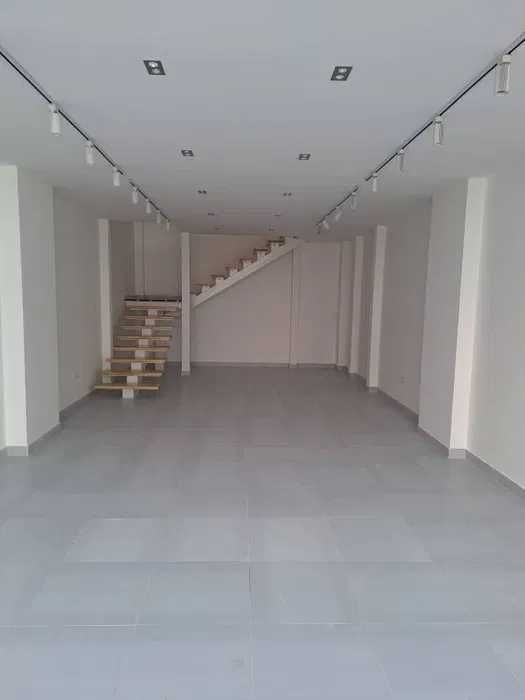 Срочно Коммерческое Помещение в ТРЦ ALFRAGANUS, Район Мирабад, 0837