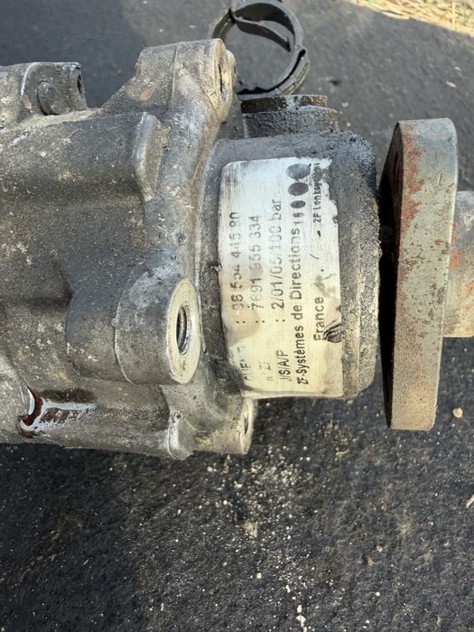 Pompa servo difectie peugeot/ range rover
