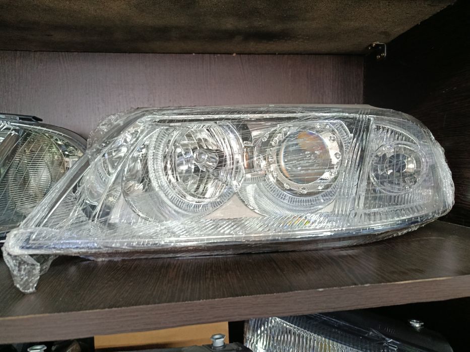 Фары Volkswagen Passat B5+
