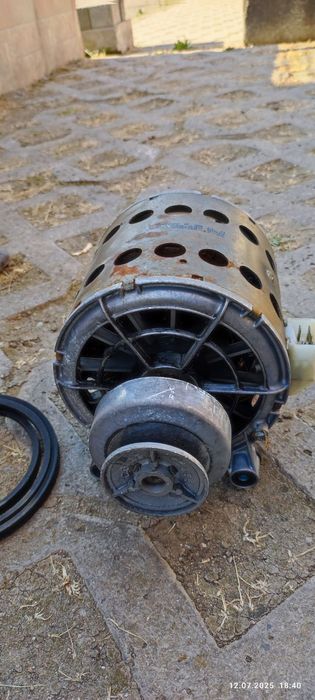 Мотор за пералня Candy