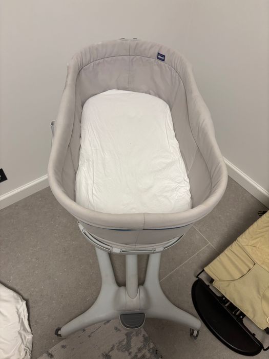 Chicco Baby Hug Pro 5в1 – сив, с подарък матрак