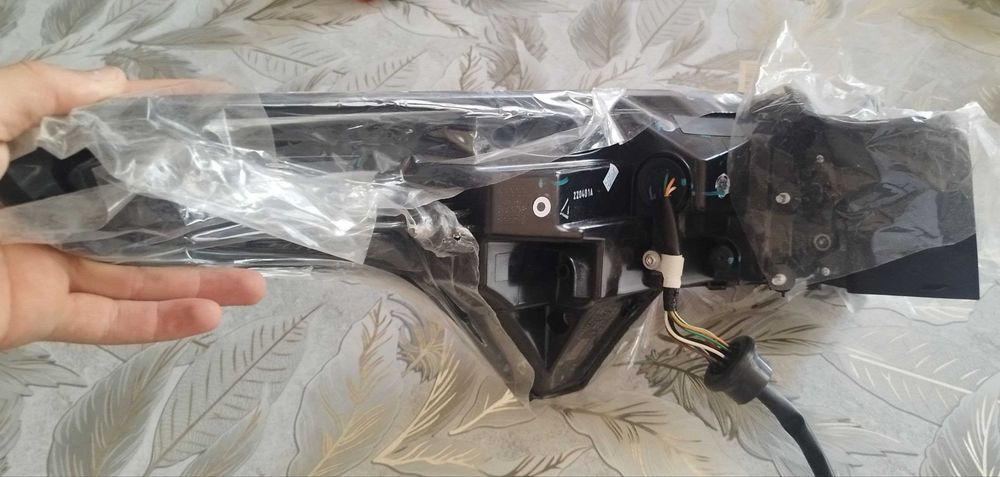 Jetour x70 plus orqa fara