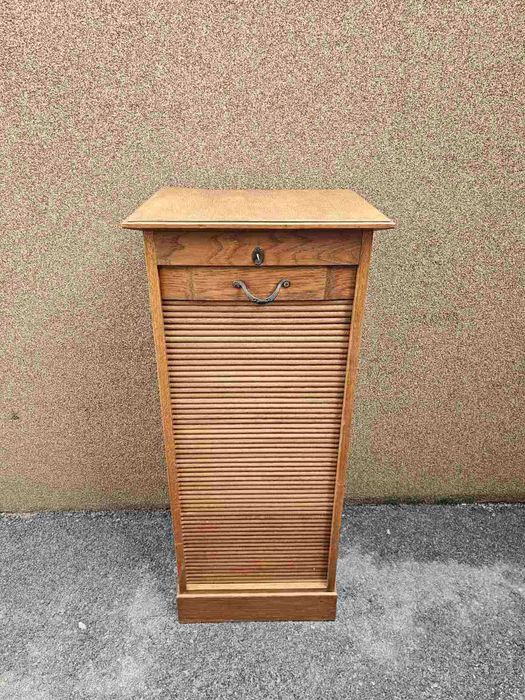 Антикварен шкаф за документи ,Кантонерка’