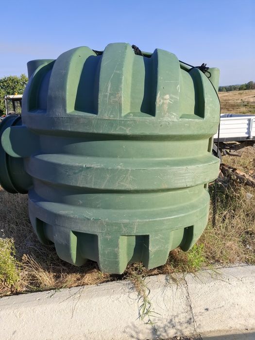 Rezervor , bazin apa 3500 l