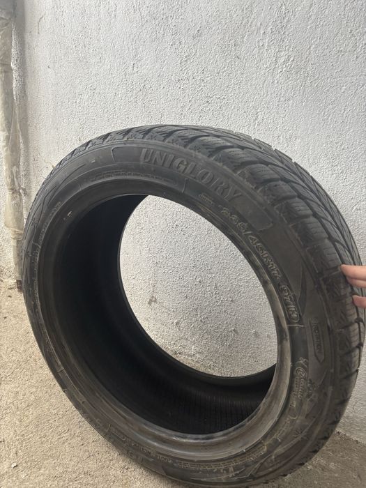 Гуми 235/45/17 97H