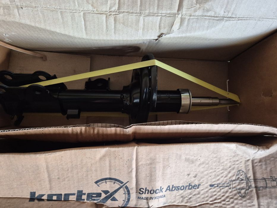 Стойка амортизатор