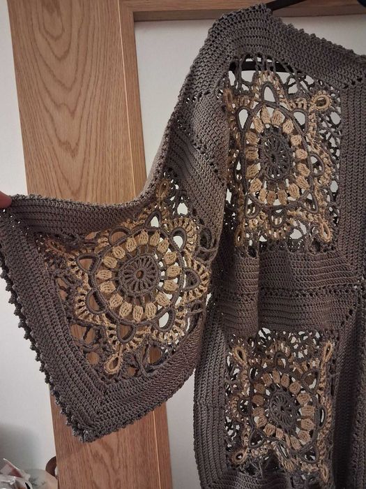 Bluza crosetata manual marime M/L (42/44)