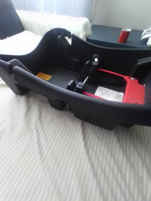 Бебешко столче кошница с база