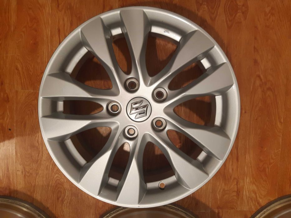Jante 16" Suzuki SX4 SCross Vitara anvelope iarna 215 60 16