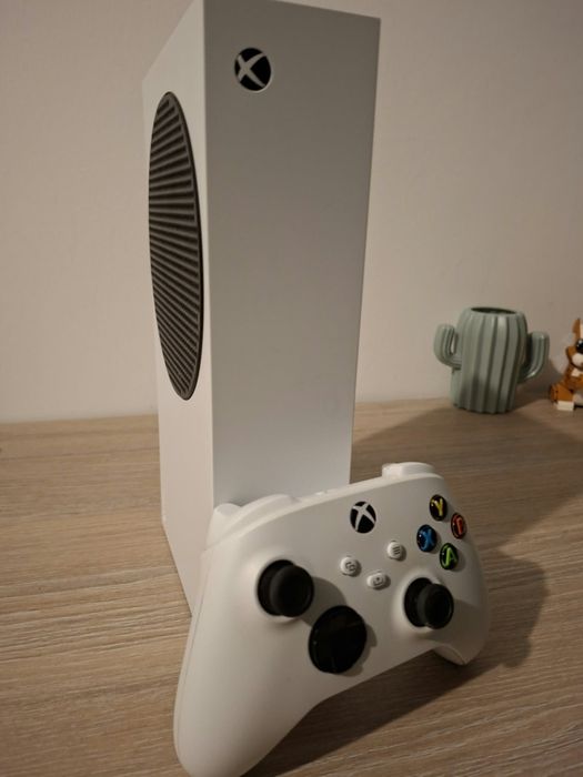 • Consolă Xbox Series S 512 GB All-Digital – Cutie + Accesorii originale